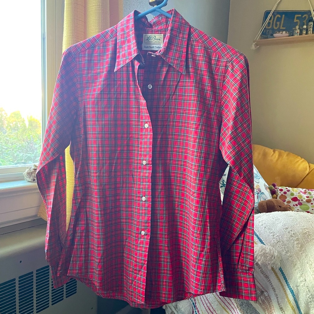 Vintage L.L. Bean red cotton plaid button down